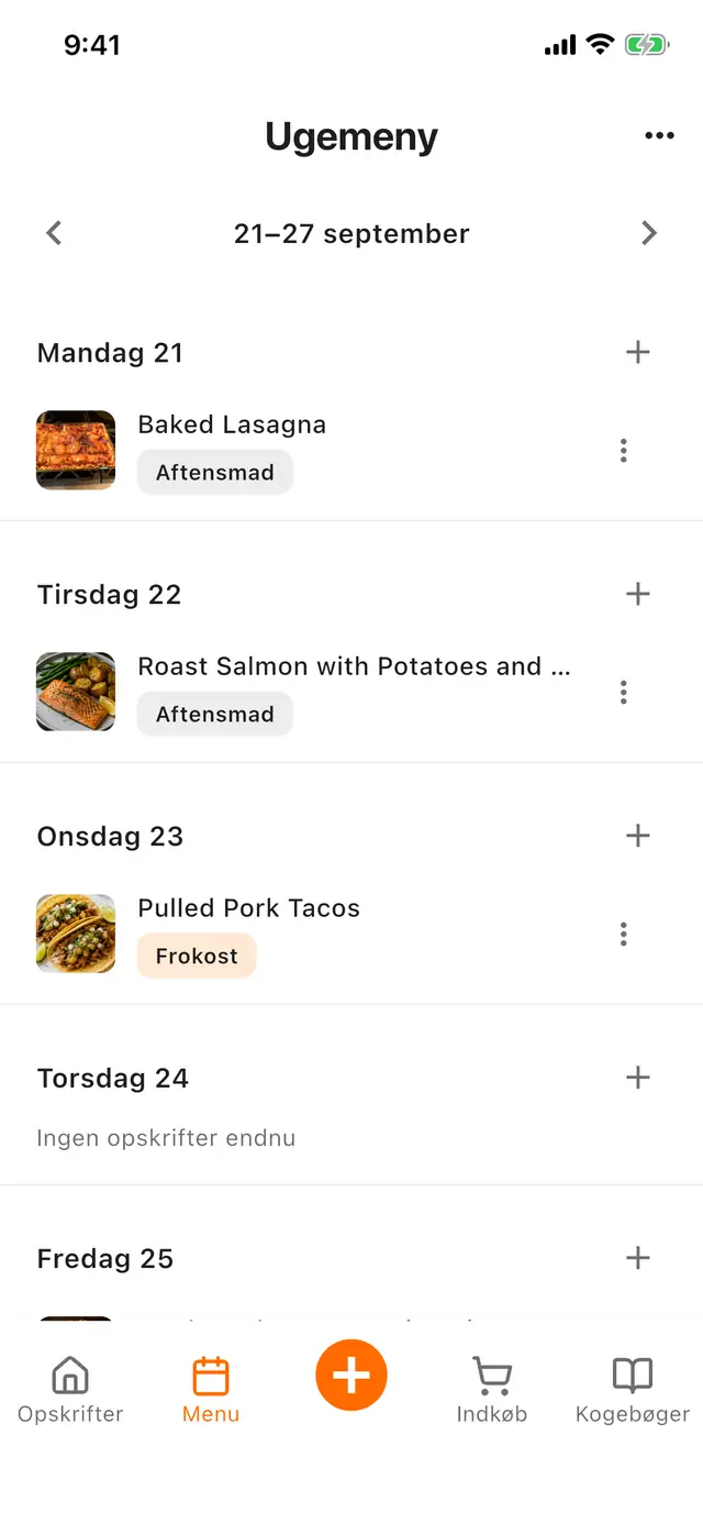 Ugemenuen på en mobil med opskrifter placeret på de dage, de skal laves, og markeret frokost eller aftensmad.